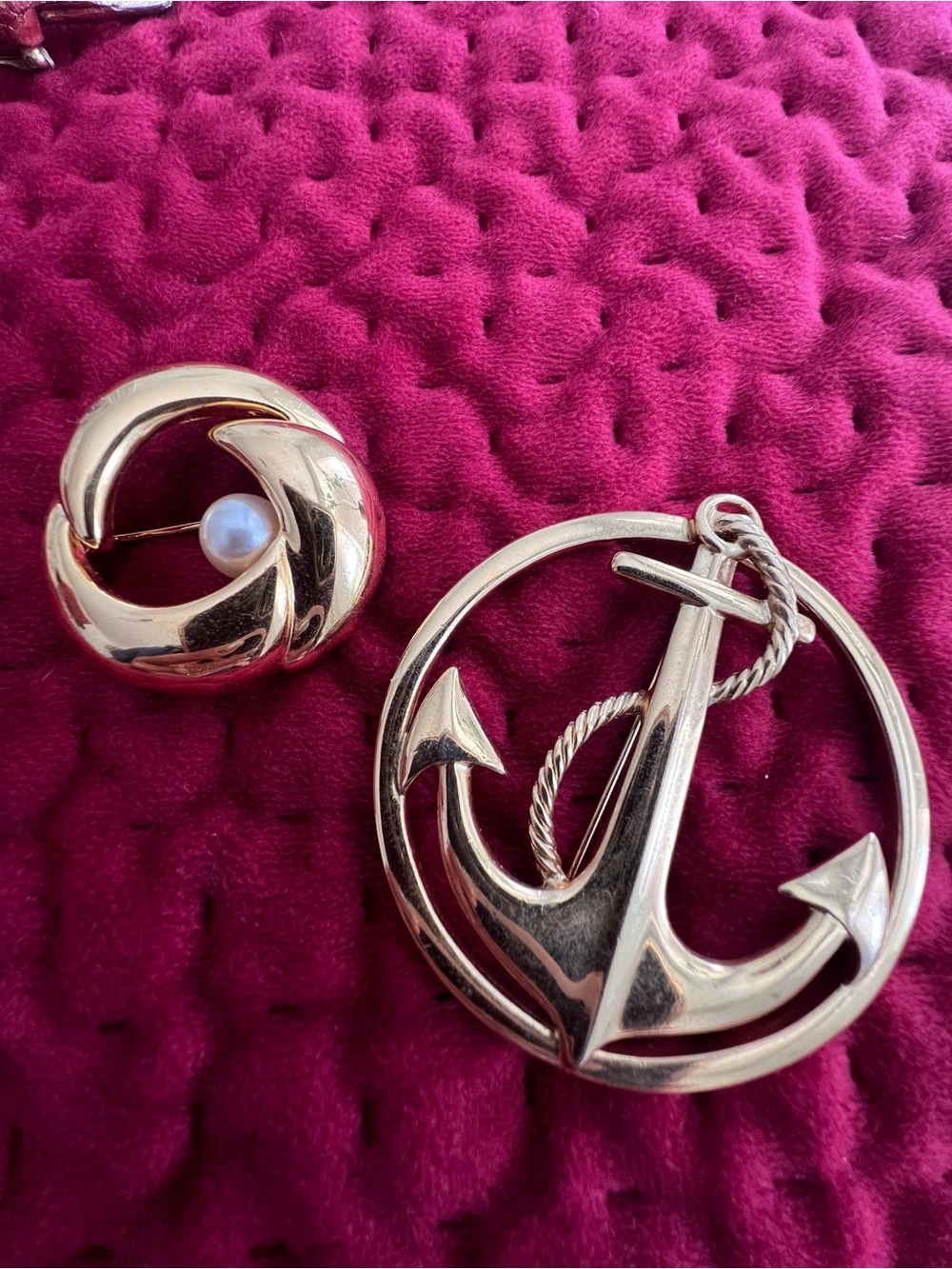 Vintage Napier Gold Anchor Brooch Set